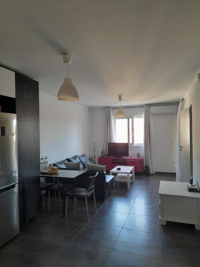 Bright Top Floor Apartment! Kota Zakynthos Bagian luar foto