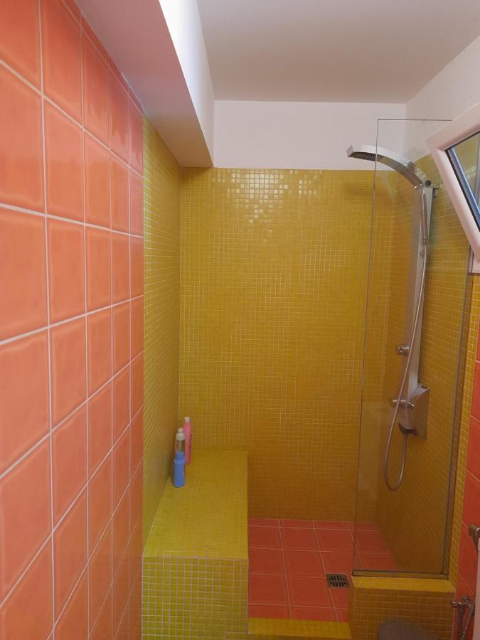 Bright Top Floor Apartment! Kota Zakynthos Bagian luar foto